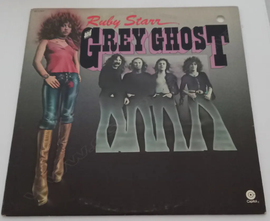 Ruby Starr And Grey Ghost (3), Ruby Starr And Grey Ghost Image 1++